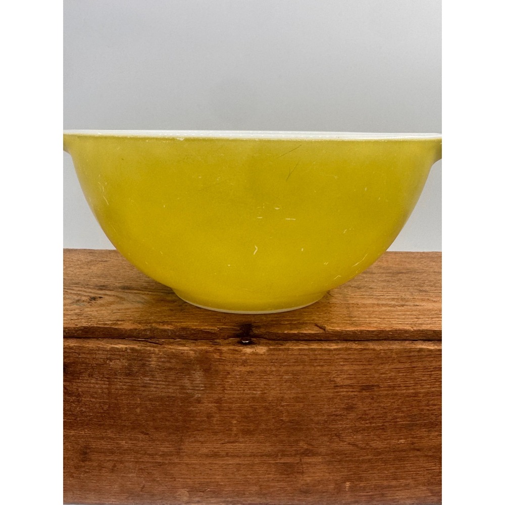 Vintage Pyrex Cinderella Primary‎ Colors Nesting Bowls Set 442 441 2 Piece Lot - Picture 4 of 16